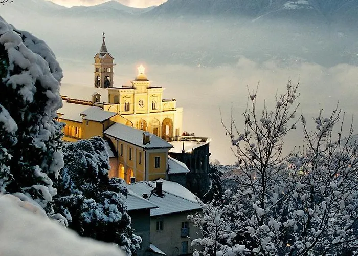 Alice By Fewotessin *