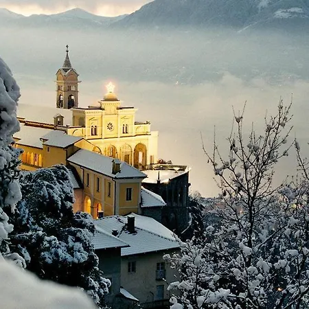 Alice By Fewotessin *